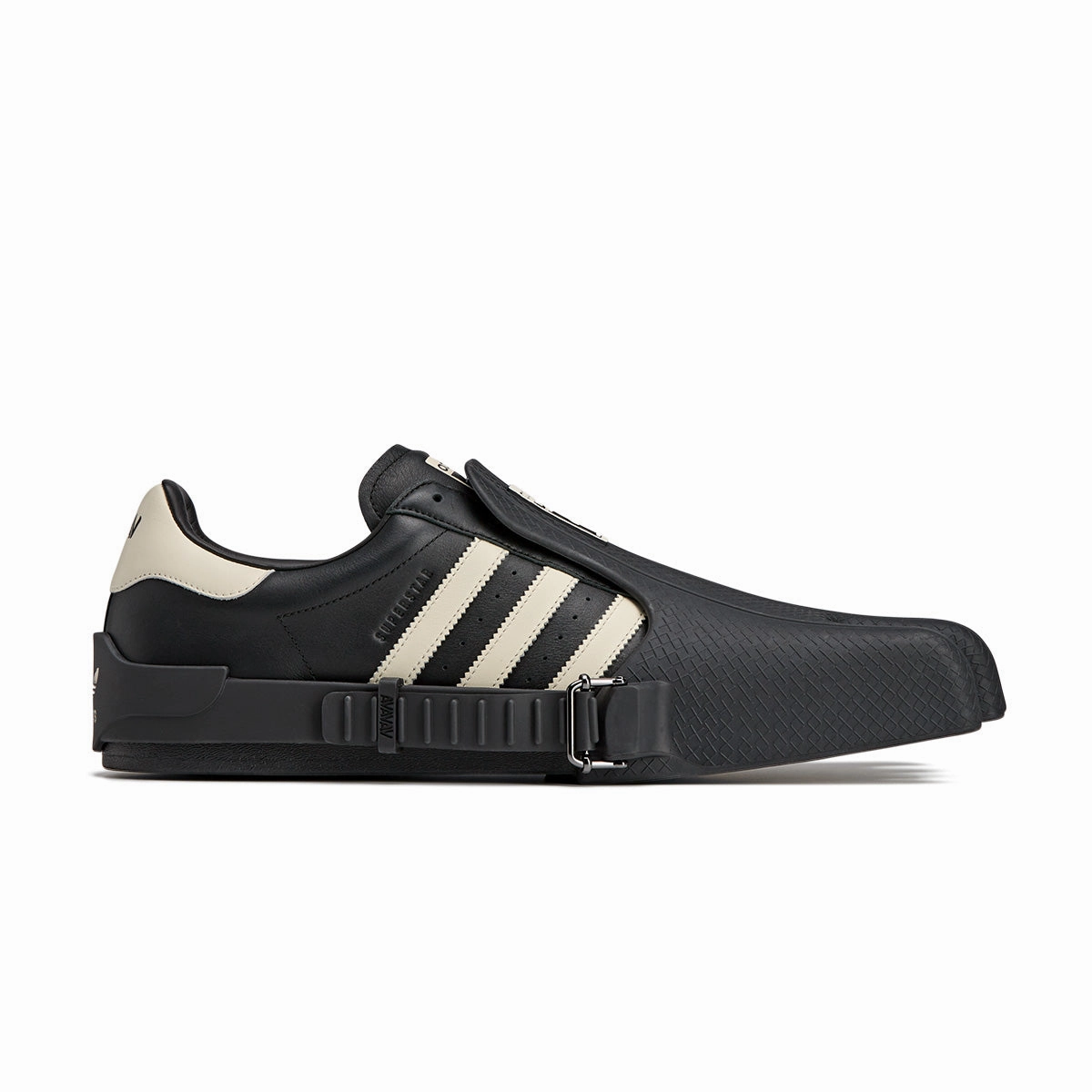   Avavav Superfinger Superstar 'Core Black Cream'