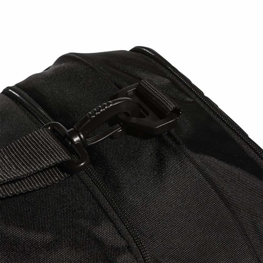 Defender IV Medium Duffel
