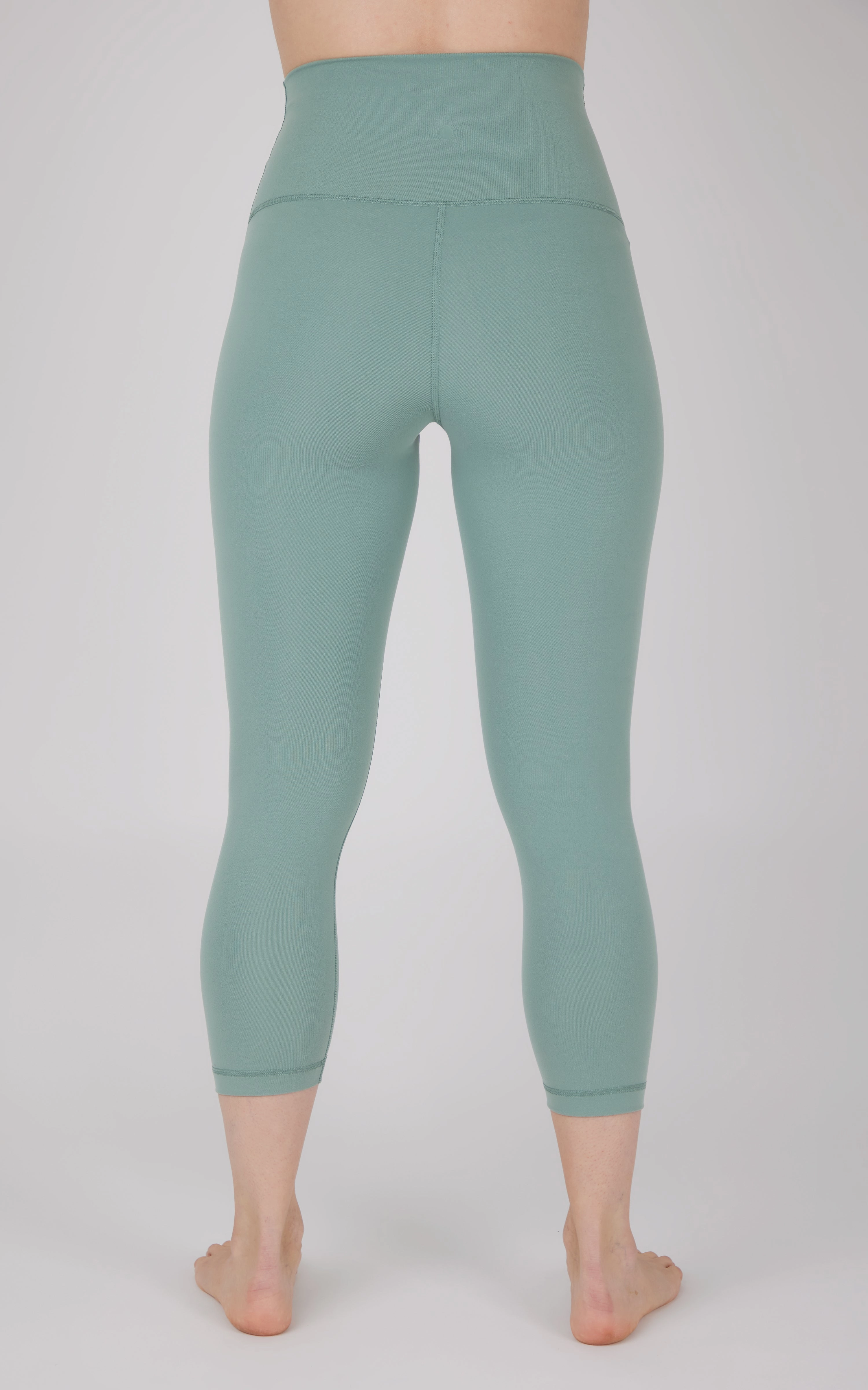 Lux Super High Waist Capri