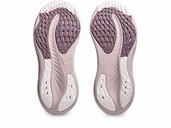 Women's Gel-Nimbus 26